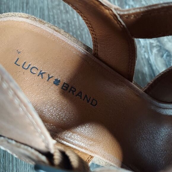 Lucky Brand Labradite Stacked Heeled Sandal 11M - Picture 10 of 10